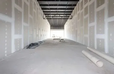 Ponto comercial para alugar na avenida ipiranga, 435, menino deus, porto alegre por r$ 17.000