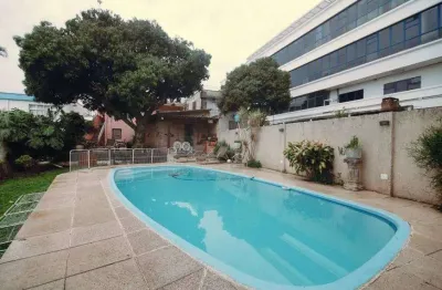 Casa com 4 quartos para alugar na rua silveiro, 1219, menino deus, porto alegre por r$ 14.000