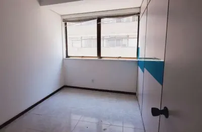 Sala comercial para alugar na rua doutor flores, 263, centro histórico, porto alegre por r$ 1.221