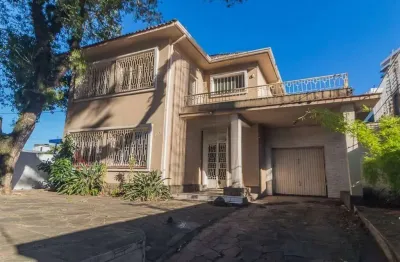 Casa com 5 quartos para alugar na avenida protásio alves, 3901, petrópolis, porto alegre por r$ 15.800