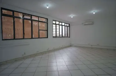 Sala comercial para alugar na praça otávio rocha, 54, centro histórico, porto alegre por r$ 4.500