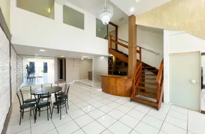 Ponto comercial para alugar na avenida saturnino de brito, 203, vila jardim, porto alegre por r$ 4.500