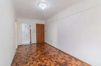 Apartamento com 1 quarto para alugar na rua general salustiano, 330, centro histórico, porto alegre por r$ 1.350