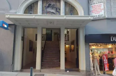 Sala comercial para alugar na rua vigário josé inácio, 433, centro histórico, porto alegre por r$ 1.000