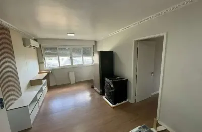 Apartamento com 3 quartos para alugar na Rua Tiradentes, 381, Centro, Canoas por R$ 4.000