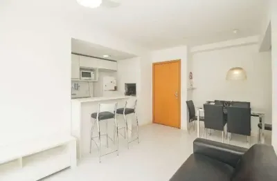 Apartamento com 2 quartos para alugar na avenida osvaldo aranha, 540, bom fim, porto alegre por r$ 2.700