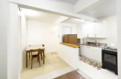 Apartamento com 1 quarto para alugar na rua riachuelo, 547, centro histórico, porto alegre por r$ 1.300