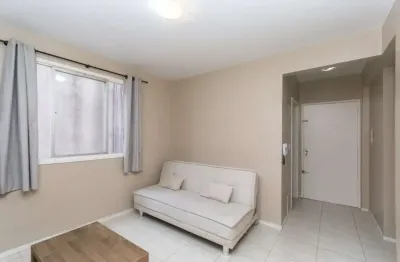 Apartamento com 1 quarto para alugar na rua duque de caxias, 1515, centro histórico, porto alegre por r$ 2.190