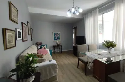 Apartamento com 2 quartos para alugar na Avenida Benjamin Constant, 924, São João, Porto Alegre por R$ 2.000