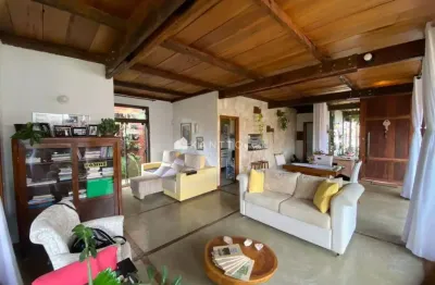 Casa com 2 dormitórios à venda, 157 m² por r$ 1.075.000 - alto dos pinheiros - juiz de fora/mg