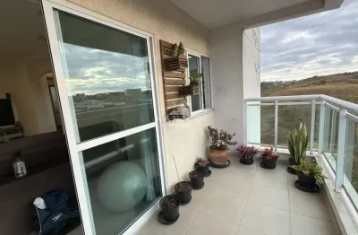 Apartamento 02 quartos suíte , varanda com área de lazer completa no cascatinha - vista maravilhosa