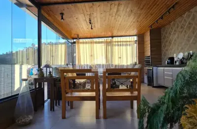 Cobertura 2 quartos rua paralela a principal do marilândia juiz defora