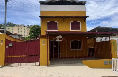 Casa com 3 quartos à venda na Rua dos Palmares, 214, Monte Castelo, Juiz de Fora