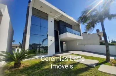 Casa 04 dorm à venda no bairro bella torres com 252 m² de área privativa - 2 vagas de garagem