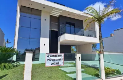 Casa 04 dorm à venda no bairro bella torres com 252 m² de área privativa - 2 vagas de garagem