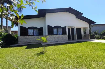 Casa 02 dorm à venda no bairro centro com 110 m² de área privativa - 1 vaga de garagem