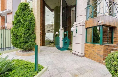 Apartamento mobiliado no centro - 3 quartos com suite, 2 vagas, sacada, lareira