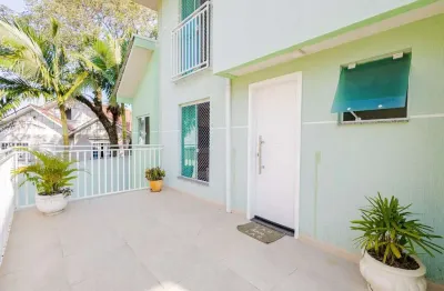 Casa com 3 quartos à venda na Rua Cora Coralina, Santa Cândida, Curitiba