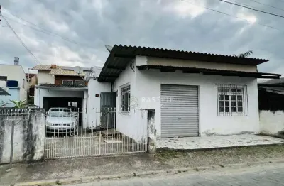 Casa com 3 quartos à venda na Rua Francisco Correia, 67, Machados, Navegantes