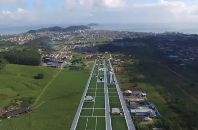 Terreno à venda na Jardim Acapulco, S/N, Santa Lídia, Penha