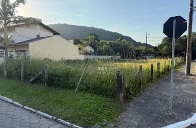 Terreno à venda na Rua Argentina, 674, Gravata, Navegantes