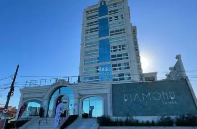 Apartamento em empreendimento de alto padrão no diamond tower