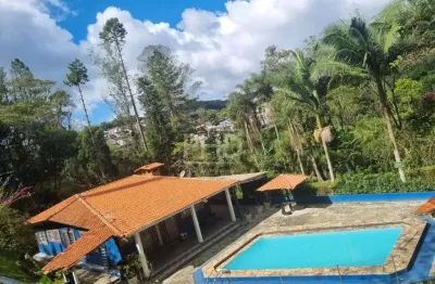 Chácara de 11480m² em ribeirão pires. casarão 266m² area construida 4 dormitorios, com suíte, piscina, lago pesca