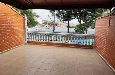 Sobrado à venda, 4 quartos, 2 vagas, Jardim Petroni - São Bernardo do Campo/SP