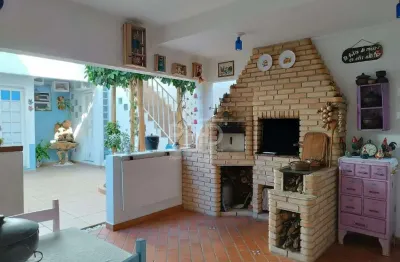 Sobrado à venda, 240m², 5 quartos, 5 suítes, área gourmet, 04 vagas, jordanópolis, são bernardo do campo