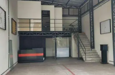 Galpão 80 m2 com mezanino centro de sbc - possibilidade de locação total de 115m²