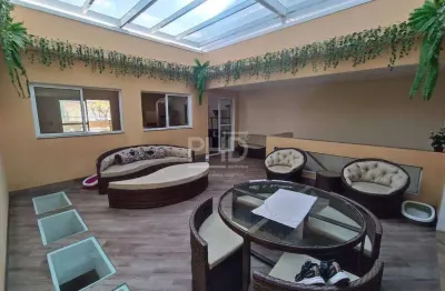 Sobrado alto padrão, com 250m², 2 suítes, 3 vagas, churrasqueira e quintal, fundação, são caetano do sul
