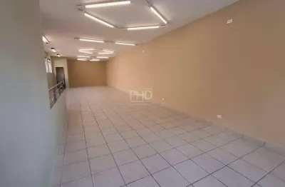 Salão comercial com 115m², entrada independente, 3 vagas e ótima localização próx. ao shopping golden