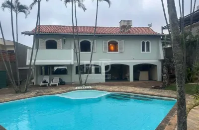 Casa em baeta neves, são bernardo do campo - 310 m² de área construída, 310 m² de terreno, 3 dormitórios, 4 banheiros, piscina