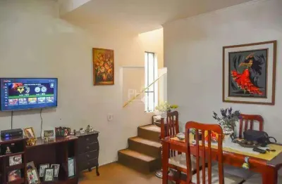Casa assobradada para aluguel - 3 quartos, 154 m², frente, nova petrópolis