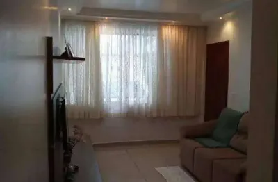 Sobrado espaçoso com 3 quartos e churrasqueira – santa terezinha, sbc/sp