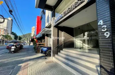 Sala comercial para locação na rua antônio da veiga.