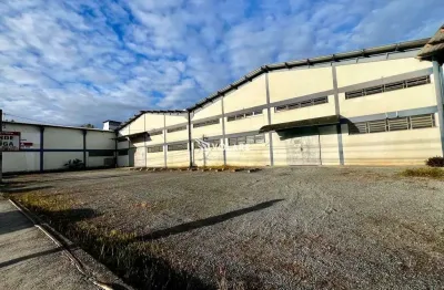 Galpão 6.725 m2, locação na pedro zimmermann - itoupava central r$ 110.000,00