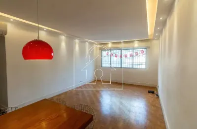 Apartamento de 107m² totalmente reformado no itaim bibi