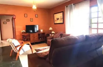 Casa com 2 quartos à venda na rua joão da fonseca bicudo, 150, jardim pau preto, indaiatuba, 173 m2 por r$ 840.000