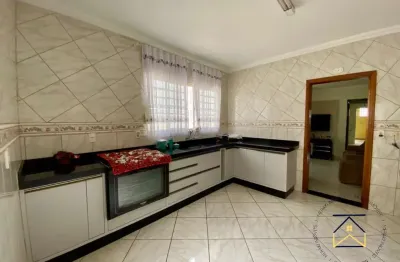 Casa com 3 quartos à venda na rua homero zoppi, 92, jardim itamaracá, indaiatuba, 190 m2 por r$ 760.000