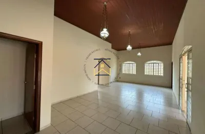 Chácara / sítio com 3 quartos para alugar na rua uichi miyake, 10, colinas de indaiatuba ii, indaiatuba, 314 m2 por r$ 8.500