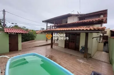 Casa em condomínio fechado com 4 quartos à venda na osman corrêa da silva, 597, itaipu, niterói por r$ 1.200.000
