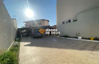 Casa em condomínio fechado com 6 quartos à venda na lídia brígido, 294, parque manibura, fortaleza por r$ 1.500.000