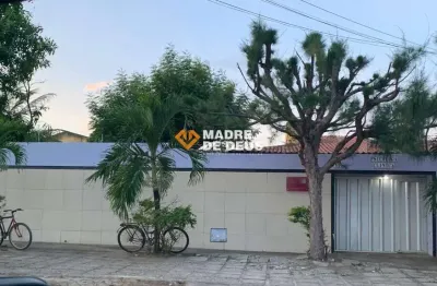 Casa com 3 quartos à venda na rua nelson coelho, 815, lagoa redonda, fortaleza por r$ 520.000