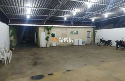 Casa com 4 quartos à venda na professor castelo branco, 210, parque araxá, fortaleza por r$ 1.000.000