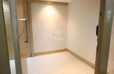 Excelente sala/andar comercial, no coração do centro do rio.