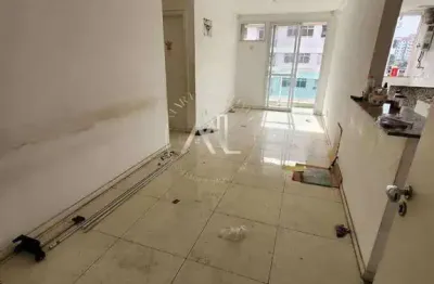 Apartamento 2 quartos com infra e varanda em praça seca