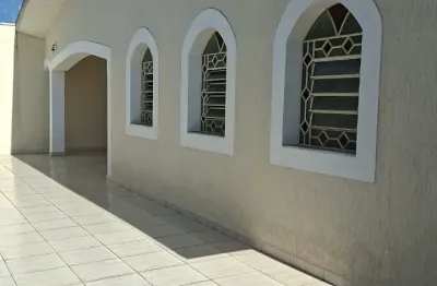 Casa com 4 quartos à venda no Parque Itamarati, Jacareí 