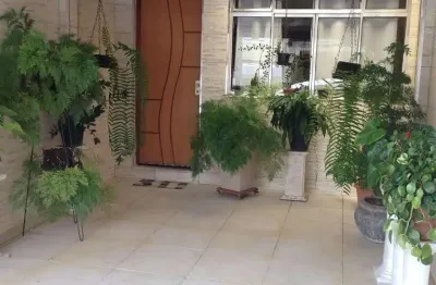 Casa com 3 quartos à venda na Rua Rolando Curti, 315, Vila Clara, São Paulo