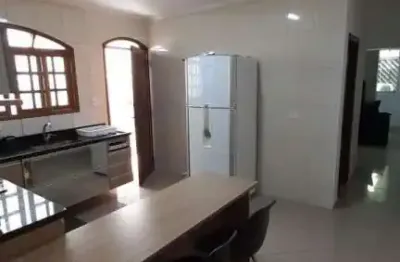 Casa com 2 quartos à venda na Rua dos Pessegueiros, 667, Taboão, Diadema